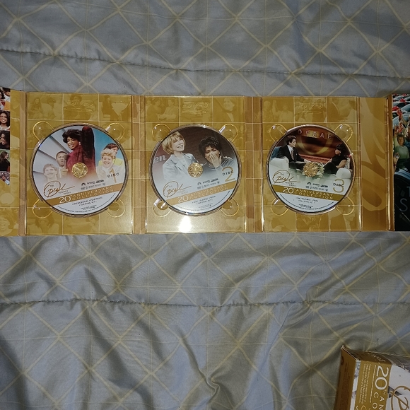 Oprah Winfrey Show 20th Anniversary - Picture 3 of 4